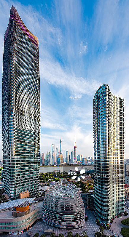 浦西之巅浦西最高北外滩白玉兰广场app金光纸业大楼图片素材