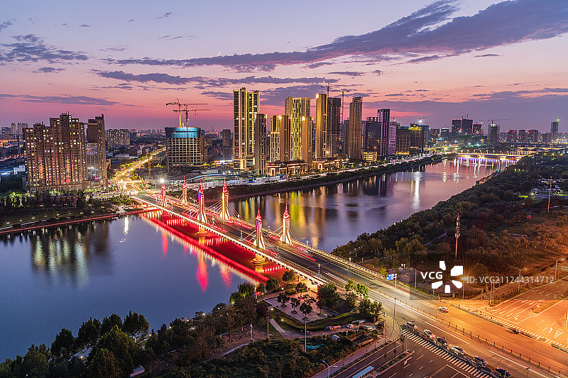 通州运河上的彩虹桥图片素材