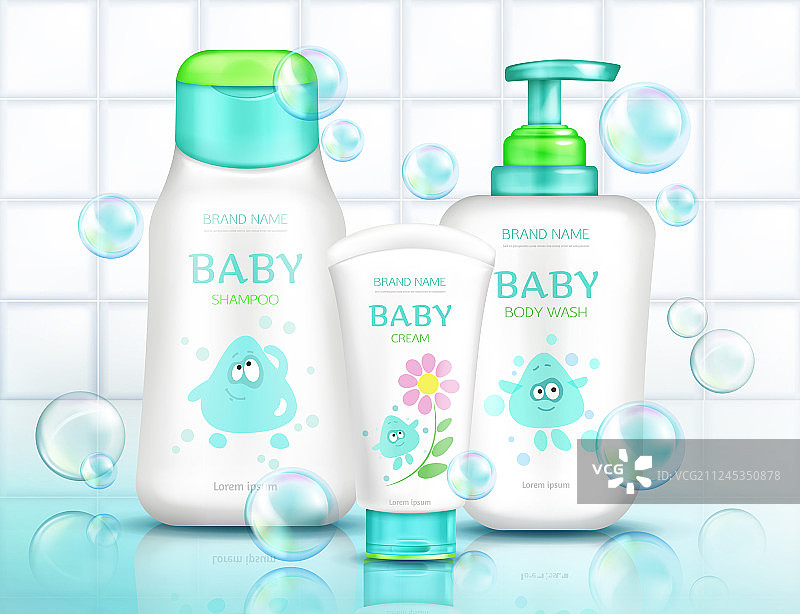 儿童浴室设计的培根化妆品瓶图片素材
