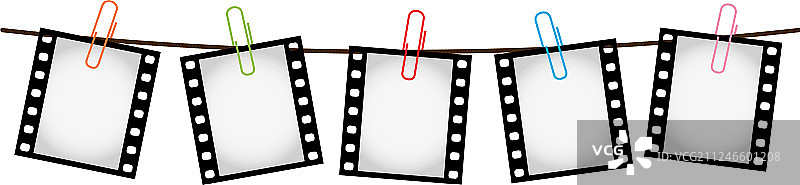 用曲别针连接的五张照片胶片图片素材