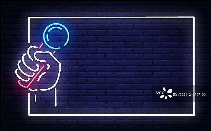 手中的麦克风霓虹灯招牌图片素材