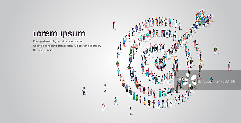 人群聚集形成目标形状图片素材