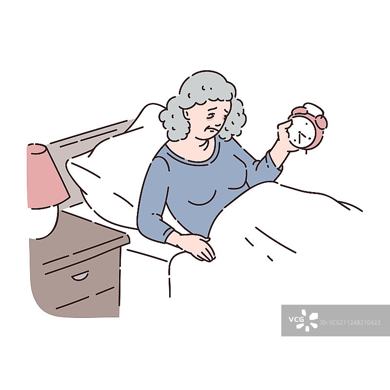 疲惫的老年妇女躺在床上拿着闹钟图片素材