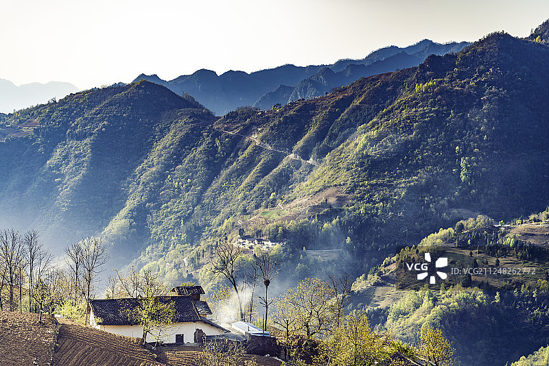 秦岭山区风光图片素材