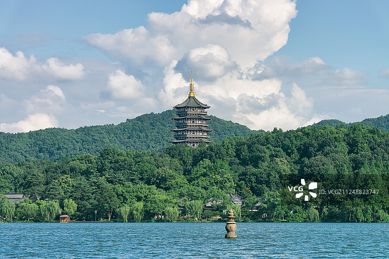 浙江杭州西湖雷峰塔三潭印月风光图片素材
