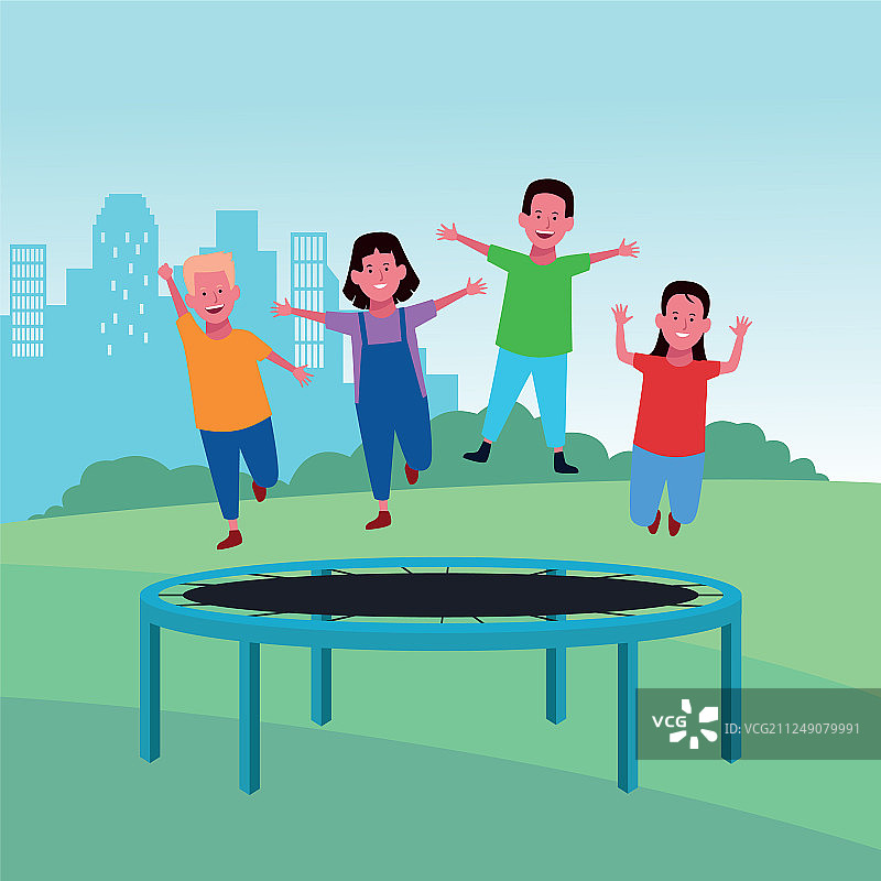 在操场玩耍的儿童图片素材