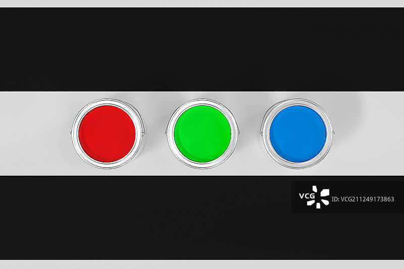 黑白条纹背景下桶装三原色颜料，三维渲染图片素材