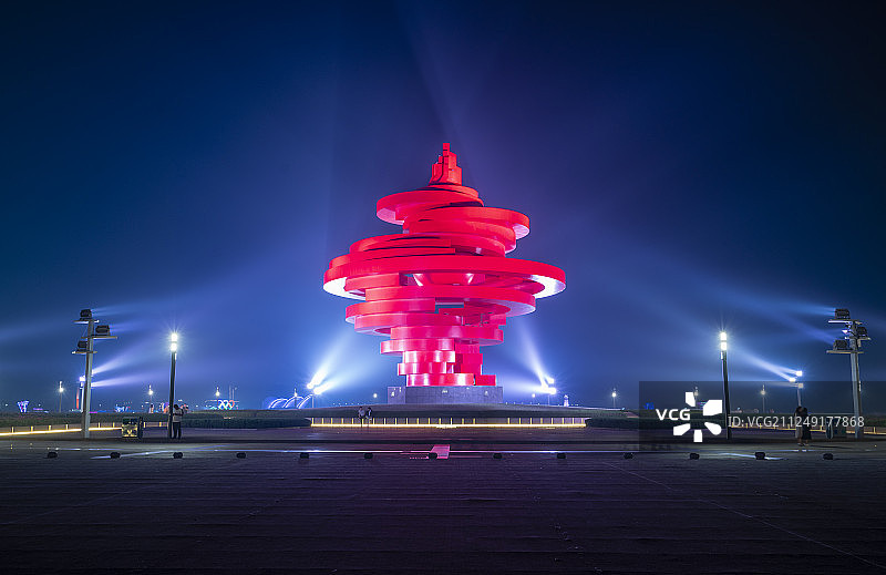 山东省青岛市五四广场夜景图片素材