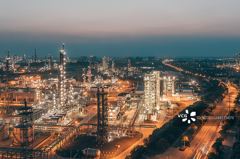 中国石化扬子石油化工有限公司夜景图片素材