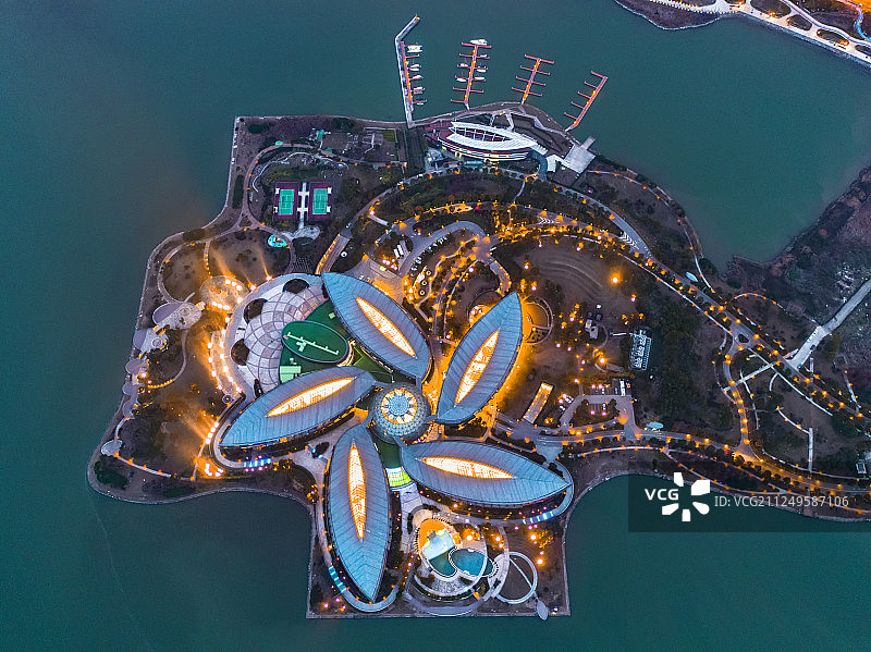 上海浦东临港南汇新城滴水湖洲际皇冠假日酒店图片素材