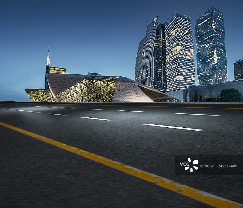 广州大剧院市中心建筑高速公路广告背景图图片素材