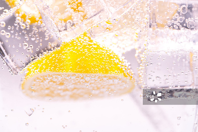 柠檬冰块图片素材