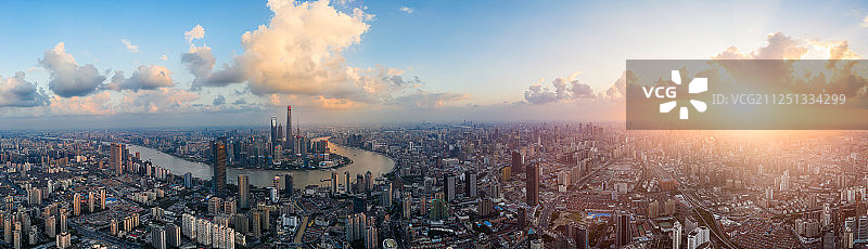 上海城市天际线图片素材