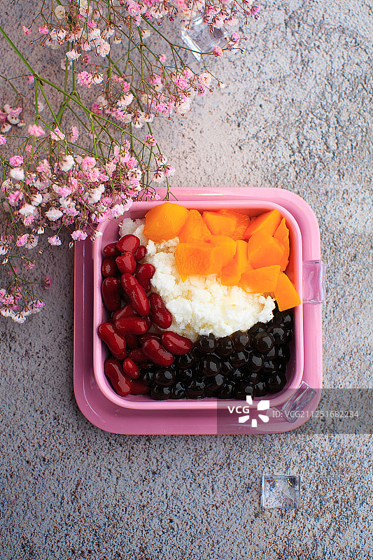 西米露芋圆仙草冰沙系列甜品图片素材