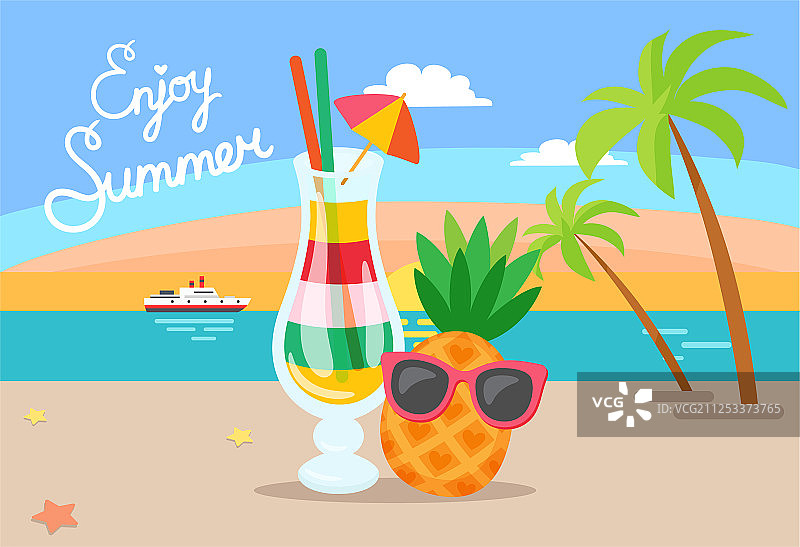 享受夏季菠萝和鸡尾酒图片素材