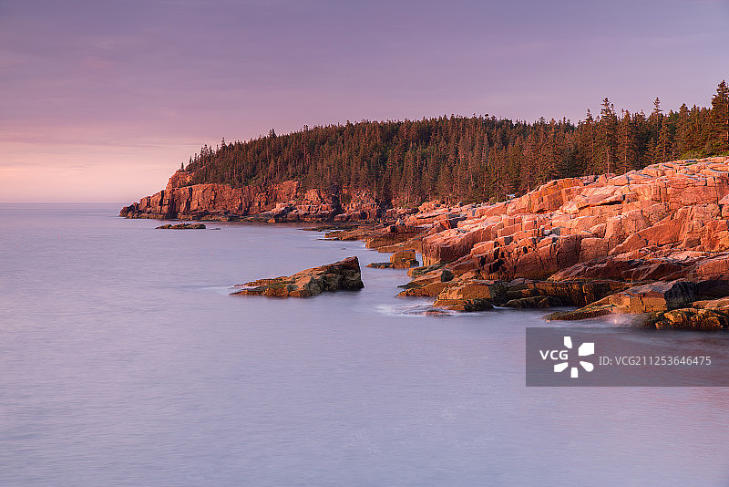 美国缅因州巴尔港的海岸线海景图片素材