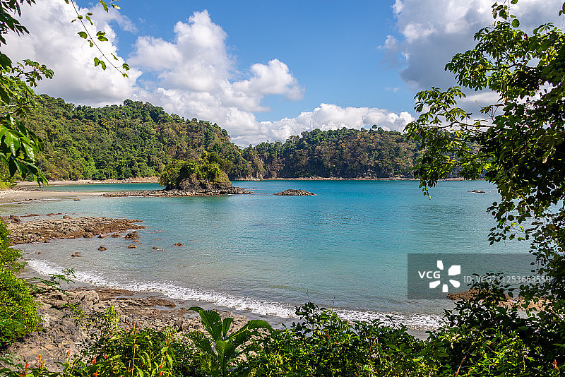 哥斯达黎加曼努埃尔·安东尼奥国家公园热带海滩景观图片素材