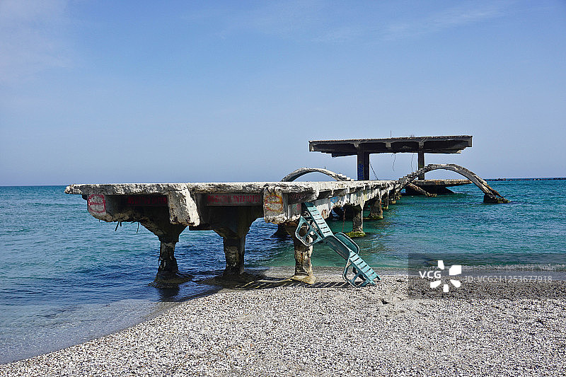 春季的黑海海岸，蓝色水域图片素材