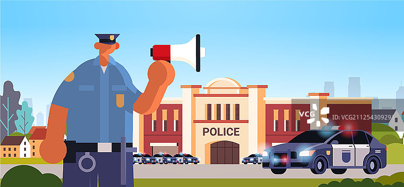 制服警察使用扬声器图片素材