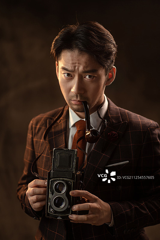 青年男人复古照图片素材