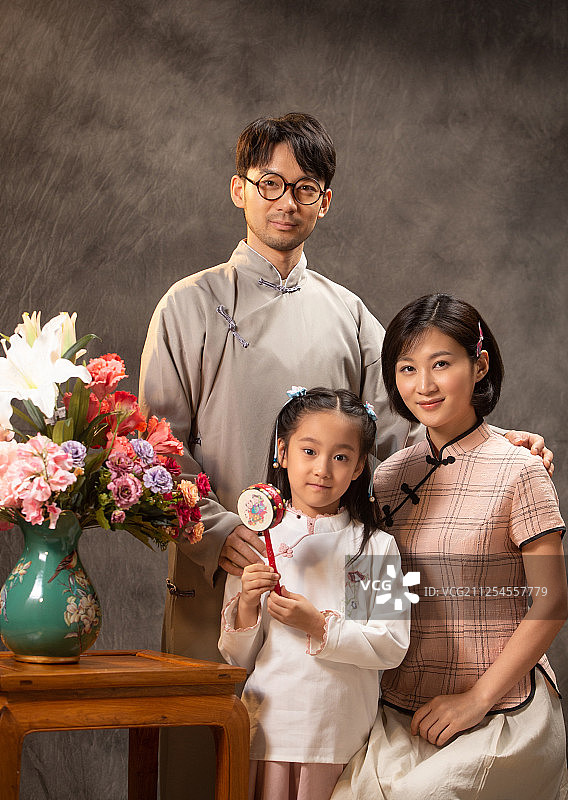 复古家庭照图片素材