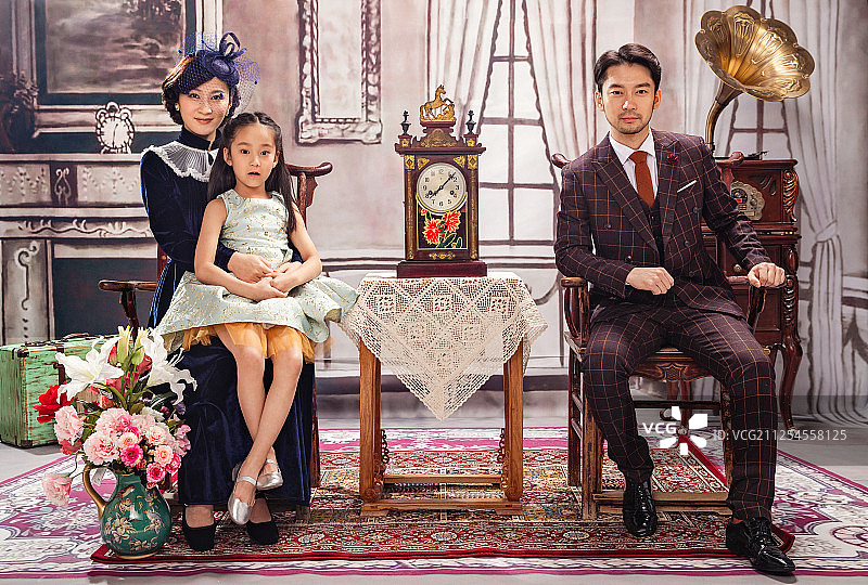 复古家庭照图片素材