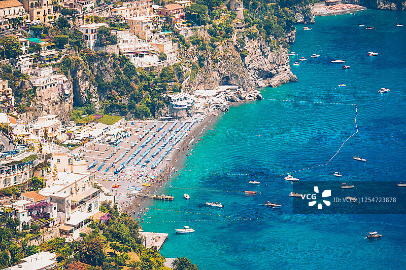 意大利美丽的海滨小镇 - 阿马尔菲海岸的波西塔诺美景图片素材