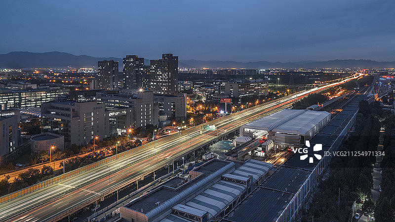 北京中关村软件园与西二旗地铁站图片素材