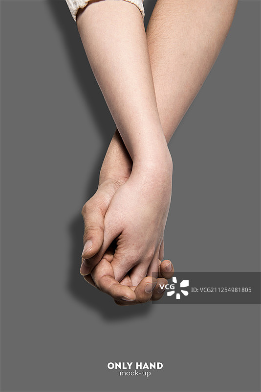 牵手，灰色背景，已隔离图片素材