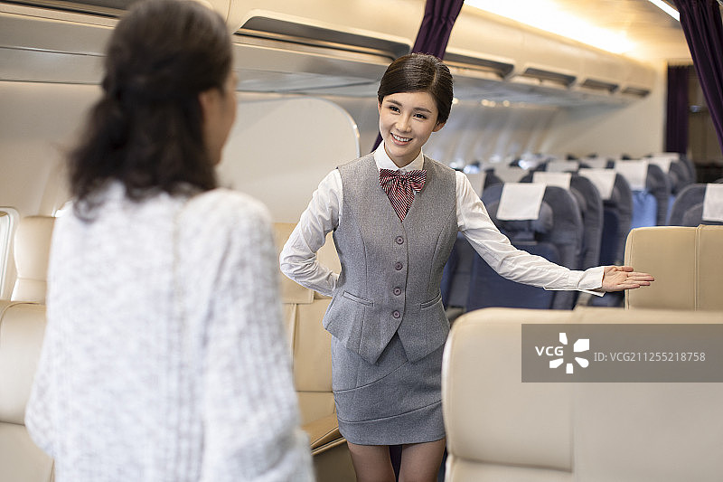 空姐贴心服务图片素材