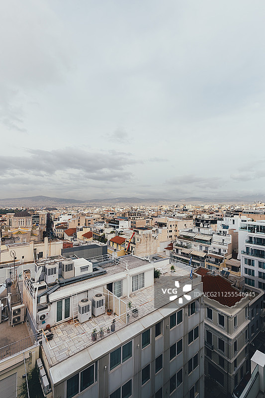 希腊首都雅典城市景观和雅典卫城远景图片素材