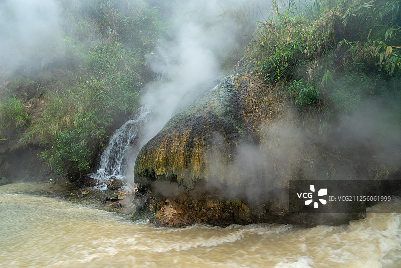 云南腾冲热海风景区-狮子头图片素材