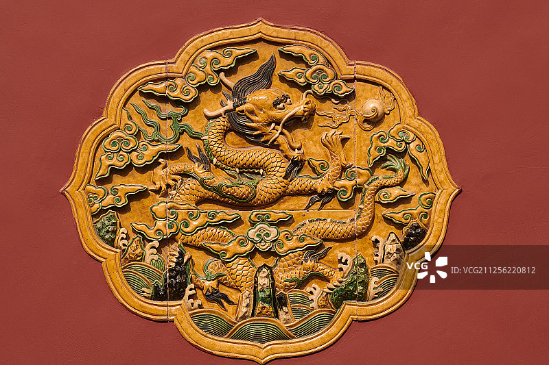 故宫龙图腾木雕壁画特写图片素材
