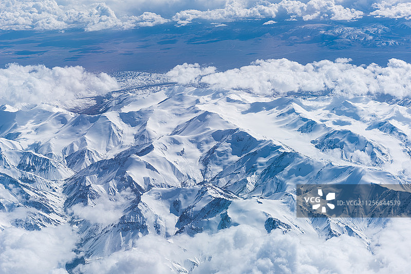 飞机上俯瞰祁连山脉图片素材
