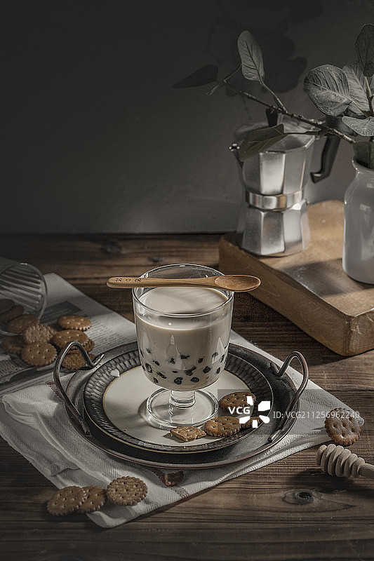 珍珠奶茶与黑糖饼干图片素材