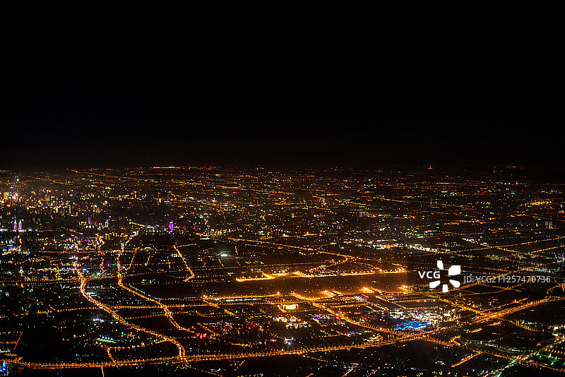 航拍上海虹桥国际机场夜景图片素材