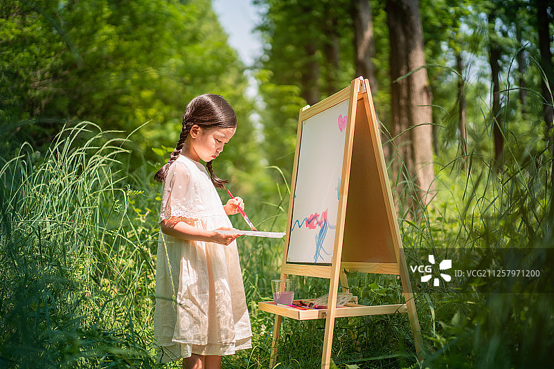 儿童美术课，着色图片素材