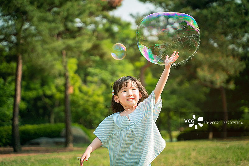 儿童、幼儿园、夏季、暑假、幼儿教育、幸福、快乐、乐趣、幸福图片素材