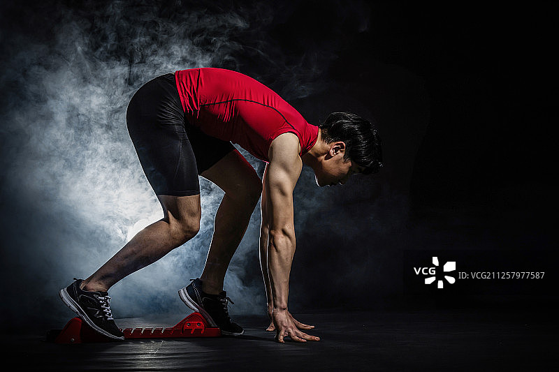 田径运动员，运动员，起跑线，起跑，起点，准备图片素材