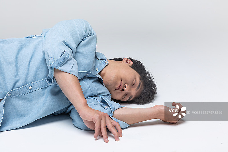 事故、死亡、躺卧、病人、急诊病人图片素材