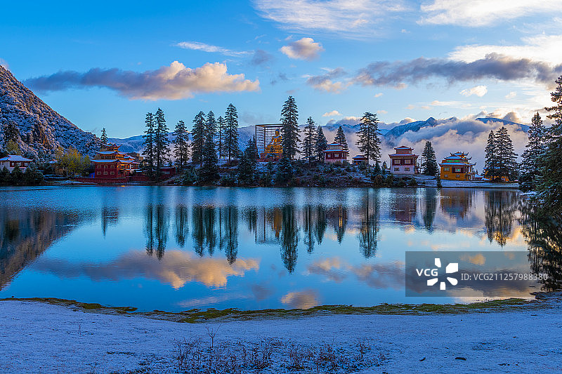 措卡湖自然风光图片素材