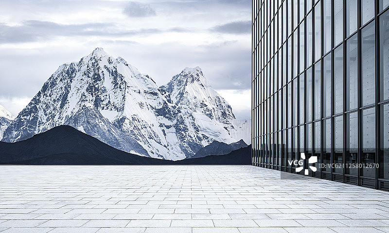 雪山汽车广告背景图图片素材