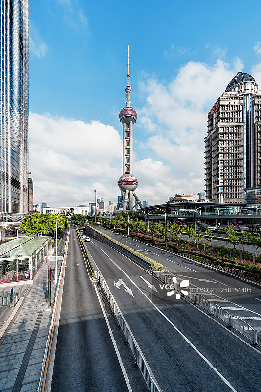 上海地标道路图片素材