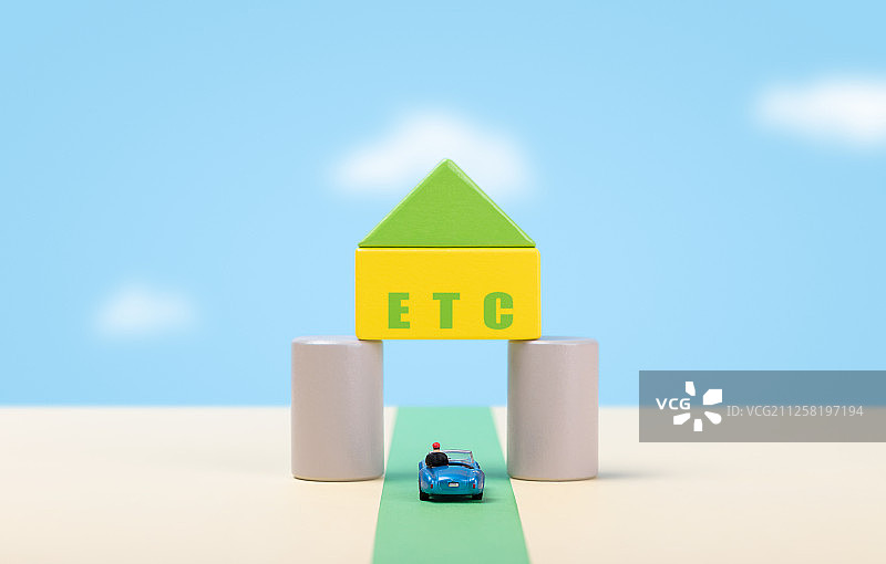 ETC电子自动收费系统高速公路道路交通收费站彩色积木字母图片素材