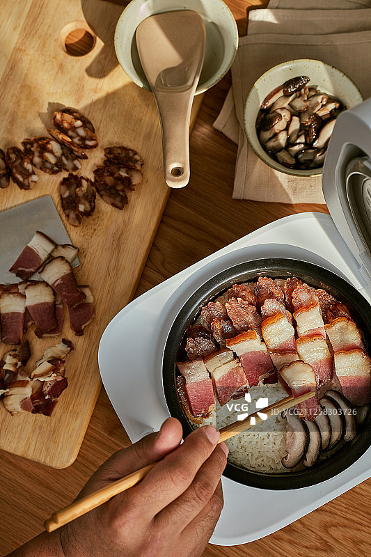 腊味煲仔饭图片素材