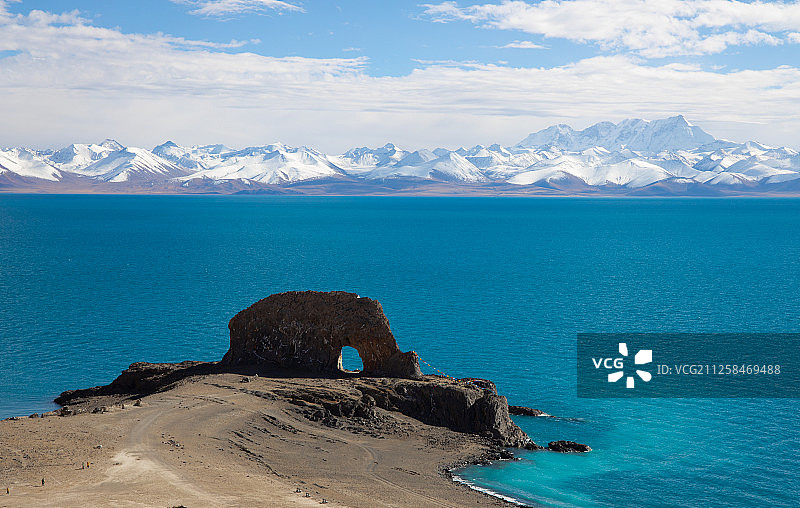 西藏自治区那曲纳木错圣象门风景区图片素材