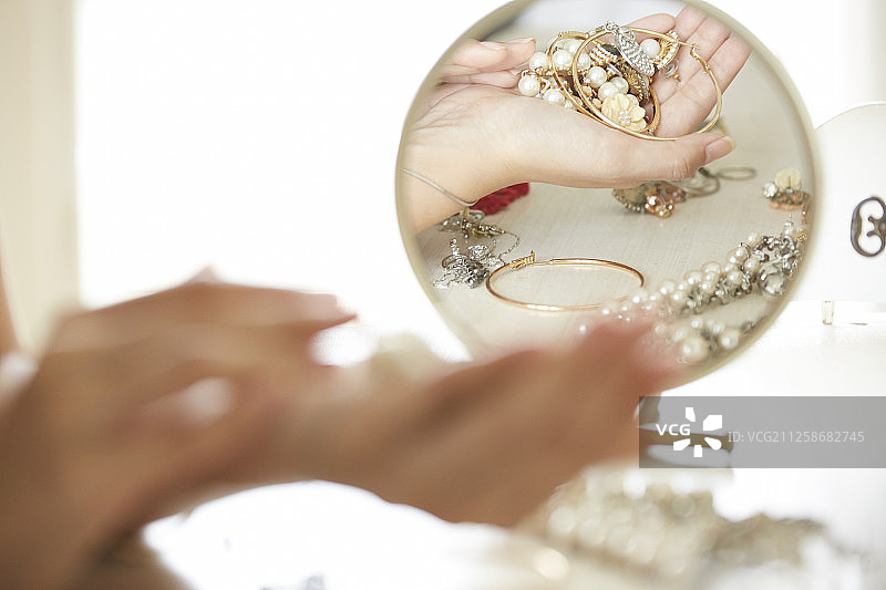 女装打扮图片素材