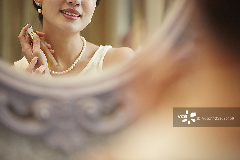 女装打扮图片素材