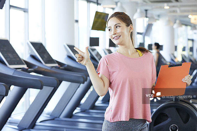 女式运动服图片素材