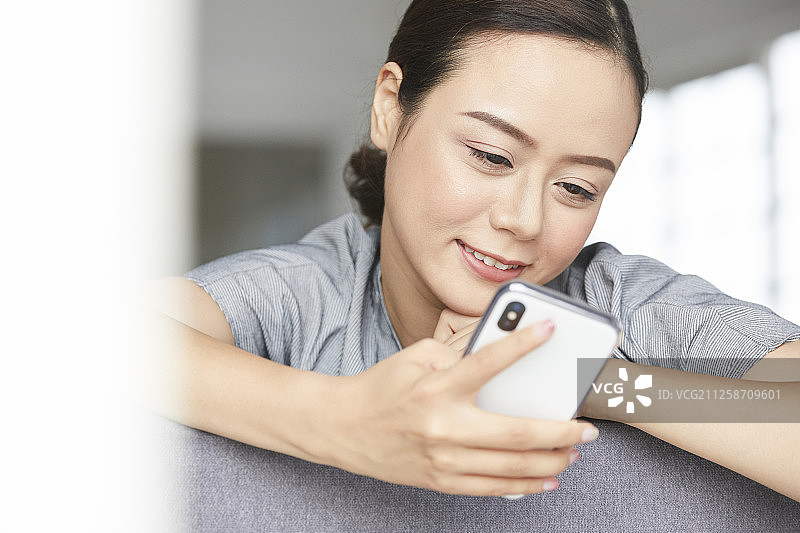 女人放松图片素材